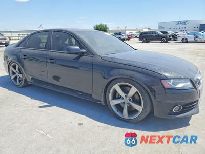 Czwarte zdjęcie samochodu z boku: 2012 AUDI S4 PRESTIGE VIN:WAUKGAFL4CA039164 - miniatura