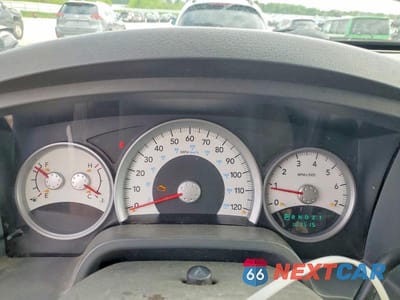 Zdjęcie 9 z 12 samochodu: 2007 DODGE DAKOTA QUAD SLT VIN:1D7HW48K27S128744 - miniatura