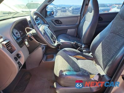 Zdjęcie 7 z 12 samochodu: 2001 FORD ESCAPE XLS VIN:1FMYU02171KA68598 - miniatura