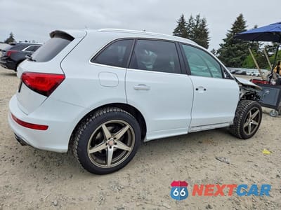 Trzecie zdjęcie samochodu z tyłu: 2016 AUDI SQ5 PRESTIGE VIN:WA1VCAFP8GA122854 - miniatura