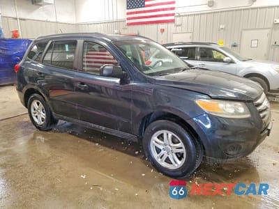 Czwarte zdjęcie samochodu z boku: 2012 HYUNDAI SANTA FE GLS VIN:5XYZGDAB6CG152146 - miniatura