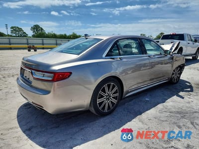 Trzecie zdjęcie samochodu z tyłu: 2018 LINCOLN CONTINENTAL RESERVE VIN:1LN6L9RP6J5616694 - miniatura