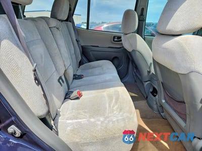 Zdjęcie 11 z 14 samochodu: 2005 HYUNDAI SANTA FE GLS VIN:KM8SC13E65U877827 - miniatura