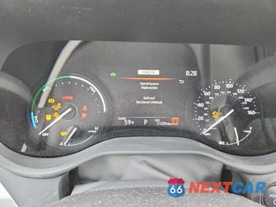 Zdjęcie 9 z 13 samochodu: 2025 TOYOTA SIENNA XLE 7-PASSENGER VIN:5TDJRKEC2SS258366 - miniatura
