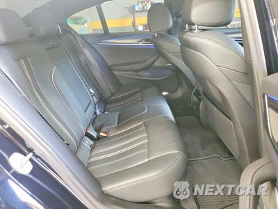 Zdjęcie 10 z 12 samochodu: 2023 BMW 540 XI VIN:WBA73BJ05PWX98029 - miniatura