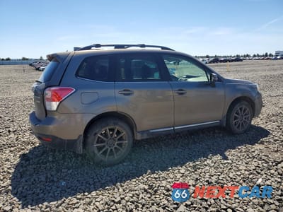 Trzecie zdjęcie samochodu z tyłu: 2017 SUBARU FORESTER 2.5I TOURING VIN:JF2SJAWC4HH592319 - miniatura