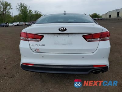 Zdjęcie 6 z 12 samochodu: 2017 KIA OPTIMA LX VIN:5XXGT4L31HG176102 - miniatura