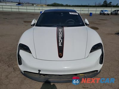 Piąte zdjęcie samochodu w środku: 2023 PORSCHE TAYCAN GTS VIN:WP0AD2Y18PSA47294 - miniatura
