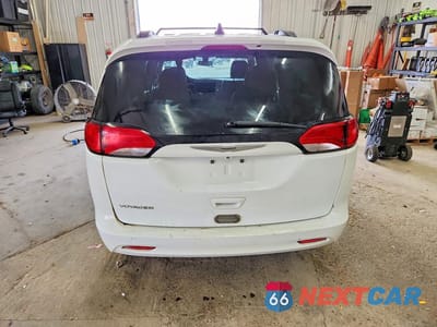 Zdjęcie 6 z 12 samochodu: 2021 CHRYSLER VOYAGER LXI VIN:2C4RC1DG2MR541476 - miniatura