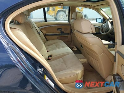 Zdjęcie 10 z 12 samochodu: 2006 BMW 750 I VIN:WBAHL83576DT02058 - miniatura