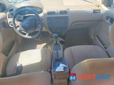 Zdjęcie 8 z 12 samochodu: 2007 FORD FOCUS ZX4 VIN:1FAFP34N17W332930 - miniatura