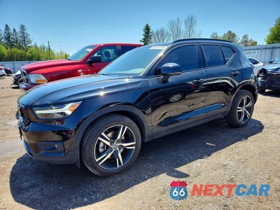 2019 VOLVO XC40 T5 R-DESIGN YV4162UM7K2048658 - główne zdjęcie licytacji z USA - miniatura