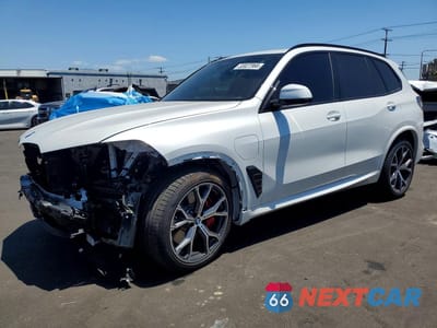 2026 BMW X5 XDRIVE50E 5UX43EU03T9317351 - główne zdjęcie licytacji z USA - miniatura
