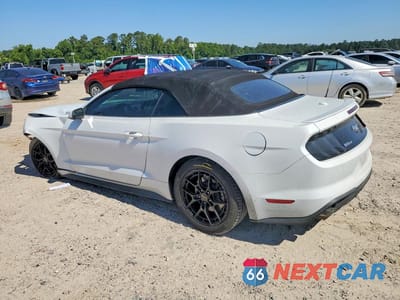 Drugie zdjęcie samochodu z przodu: 2018 FORD MUSTANG VIN:1FATP8UH3J5109828 - miniatura
