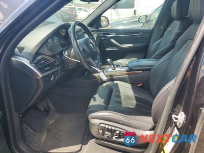 Zdjęcie 7 z 13 samochodu: 2018 BMW X5 XDR40E VIN:5UXKT0C5XJ0V98458 - miniatura
