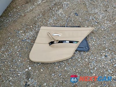 Zdjęcie 12 z 13 samochodu: 2006 BMW 325 I VIN:WBAVB13526KX38728 - miniatura