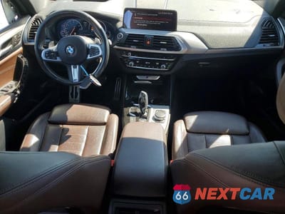Zdjęcie 8 z 13 samochodu: 2019 BMW X3 XDRIVEM40I VIN:5UXTS3C51K0Z02769 - miniatura