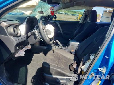 Zdjęcie 7 z 12 samochodu: 2018 TOYOTA RAV4 LE VIN:JTMZFREV0JJ169767 - miniatura