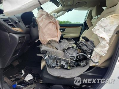 Zdjęcie 7 z 13 samochodu: 2019 HONDA CR-V EX VIN:5J6RW1H54KA042965 - miniatura