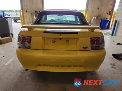 Zdjęcie 6 z 12 samochodu: 2001 FORD MUSTANG VIN:1FAFP44431F142020 - miniatura
