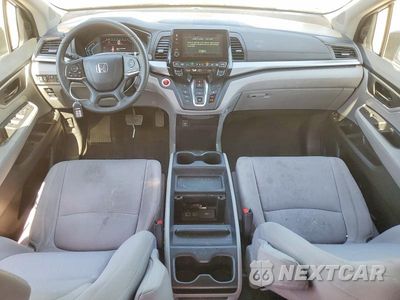 Zdjęcie 8 z 13 samochodu: 2020 HONDA ODYSSEY EX VIN:5FNRL6H53LB021660 - miniatura
