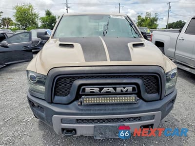 Piąte zdjęcie samochodu w środku: 2017 RAM 1500 REBEL VIN:1C6RR7YT9HS611883 - miniatura