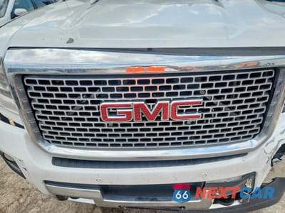Zdjęcie 11 z 12 samochodu: 2016 GMC SIERRA K2500 DENALI VIN:1GT12UE89GF223469 - miniatura