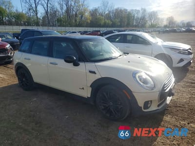 Czwarte zdjęcie samochodu z boku: 2017 MINI COOPER CLUBMAN ALL4 VIN:WMWLU1C54H2F28154 - miniatura