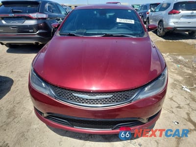Piąte zdjęcie samochodu w środku: 2015 CHRYSLER 200 S VIN:1C3CCCBB0FN594240 - miniatura
