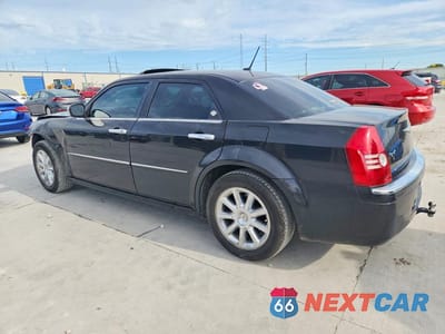 Drugie zdjęcie samochodu z przodu: 2008 CHRYSLER 300 LIMITED VIN:2C3KA33G88H120169 - miniatura