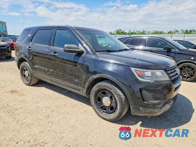Czwarte zdjęcie samochodu z boku: 2017 FORD EXPLORER POLICE INTERCEPTOR VIN:1FM5K8AR6HGD25536 - miniatura