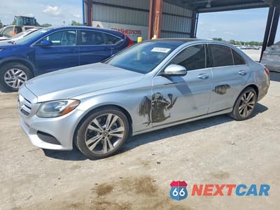 2018 MERCEDES-BENZ C 300 WDDWF4JB2JR333108 - główne zdjęcie licytacji z USA - miniatura