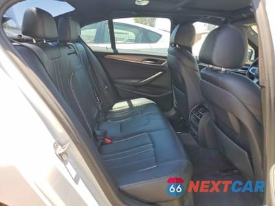 Zdjęcie 10 z 13 samochodu: 2019 BMW 530 I VIN:WBAJA5C57KWW11307 - miniatura