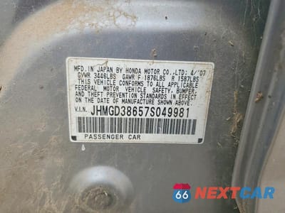 Zdjęcie 12 z 12 samochodu: 2007 HONDA FIT S VIN:JHMGD38657S049981 - miniatura
