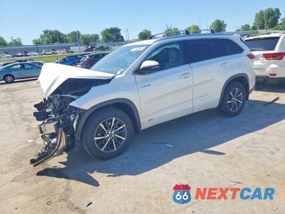 2018 TOYOTA HIGHLANDER HYBRID XLE 5TDJGRFH3JS043652 - główne zdjęcie licytacji z USA - miniatura