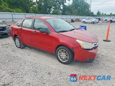 Czwarte zdjęcie samochodu z boku: 2009 FORD FOCUS SE VIN:1FAHP35N09W221229 - miniatura
