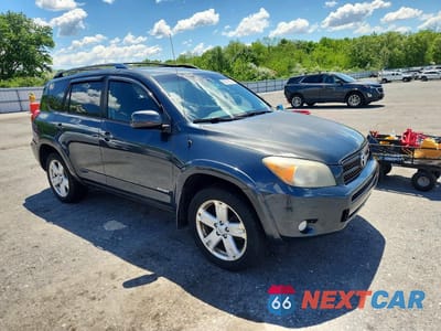 Czwarte zdjęcie samochodu z boku: 2007 TOYOTA RAV4 SPORT VIN:JTMBK32V076027106 - miniatura
