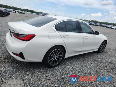 Trzecie zdjęcie samochodu z tyłu: 2020 BMW 330I VIN:3MW5R1J01L8B11020 - miniatura