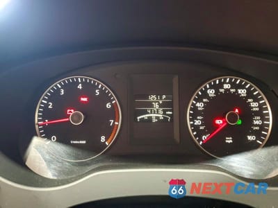 Zdjęcie 9 z 12 samochodu: 2012 VOLKSWAGEN JETTA SE VIN:3VWDP7AJ1CM423956 - miniatura