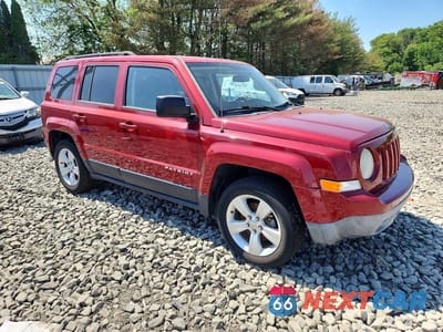 Czwarte zdjęcie samochodu z boku: 2013 JEEP PATRIOT SPORT VIN:1C4NJPBB3DD130640 - miniatura