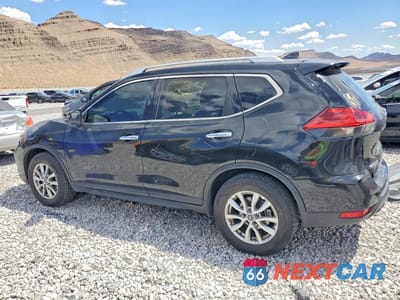 Drugie zdjęcie samochodu z przodu: 2017 NISSAN ROGUE SV VIN:KNMAT2MT2HP522336 - miniatura