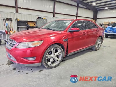 2010 FORD TAURUS SHO 1FAHP2KT2AG119717 - główne zdjęcie licytacji z USA - miniatura