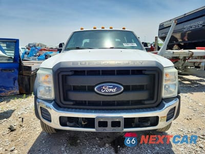 Piąte zdjęcie samochodu w środku: 2012 FORD F550 SUPER DUTY VIN:1FD0W5HT9CEB10817 - miniatura