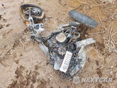 Piąte zdjęcie samochodu w środku: 2024 DUCATI PANIGALE VIN:ZDMDAGWW4RB008983 - miniatura