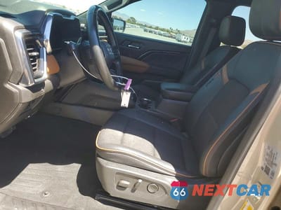 Zdjęcie 7 z 12 samochodu: 2024 GMC CANYON AT4 VIN:1GTP6DEK7R1160754 - miniatura