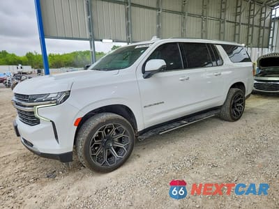 2022 CHEVROLET SUBURBAN K1500 LT 1GNSKCKD1NR206295 - główne zdjęcie licytacji z USA - miniatura