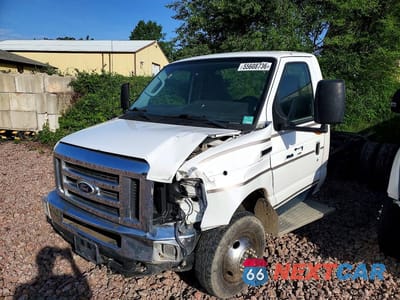 2015 FORD ECONOLINE E450 SUPER DUTY CUTAWAY VAN 1FDXE4FS7FDA12496 - główne zdjęcie licytacji z USA - miniatura