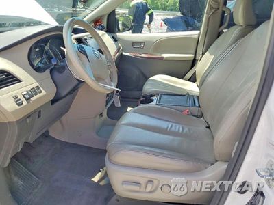 Zdjęcie 7 z 13 samochodu: 2014 TOYOTA SIENNA XLE 8-PASSENGER VIN:5TDYK3DC2ES525715 - miniatura