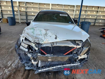 Piąte zdjęcie samochodu w środku: 2019 MERCEDES-BENZ C 300 VIN:WDDWJ8DB0KF929435 - miniatura