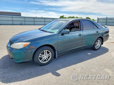 2003 TOYOTA CAMRY LE 4T1BE32K23U704154 - główne zdjęcie licytacji z USA - miniatura